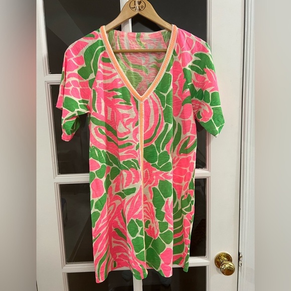 Lilly Pulitzer Bonita Cover Up  - Size XS - in Sneaky Tiki - Picture 2 of 8